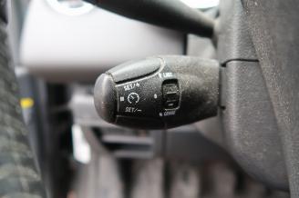 Peugeot 3008 Peugeot 3008 1.6 VTi ST picture 12