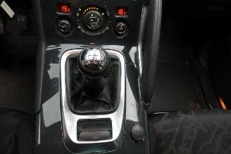 Peugeot 3008 Peugeot 3008 1.6 VTi ST picture 14