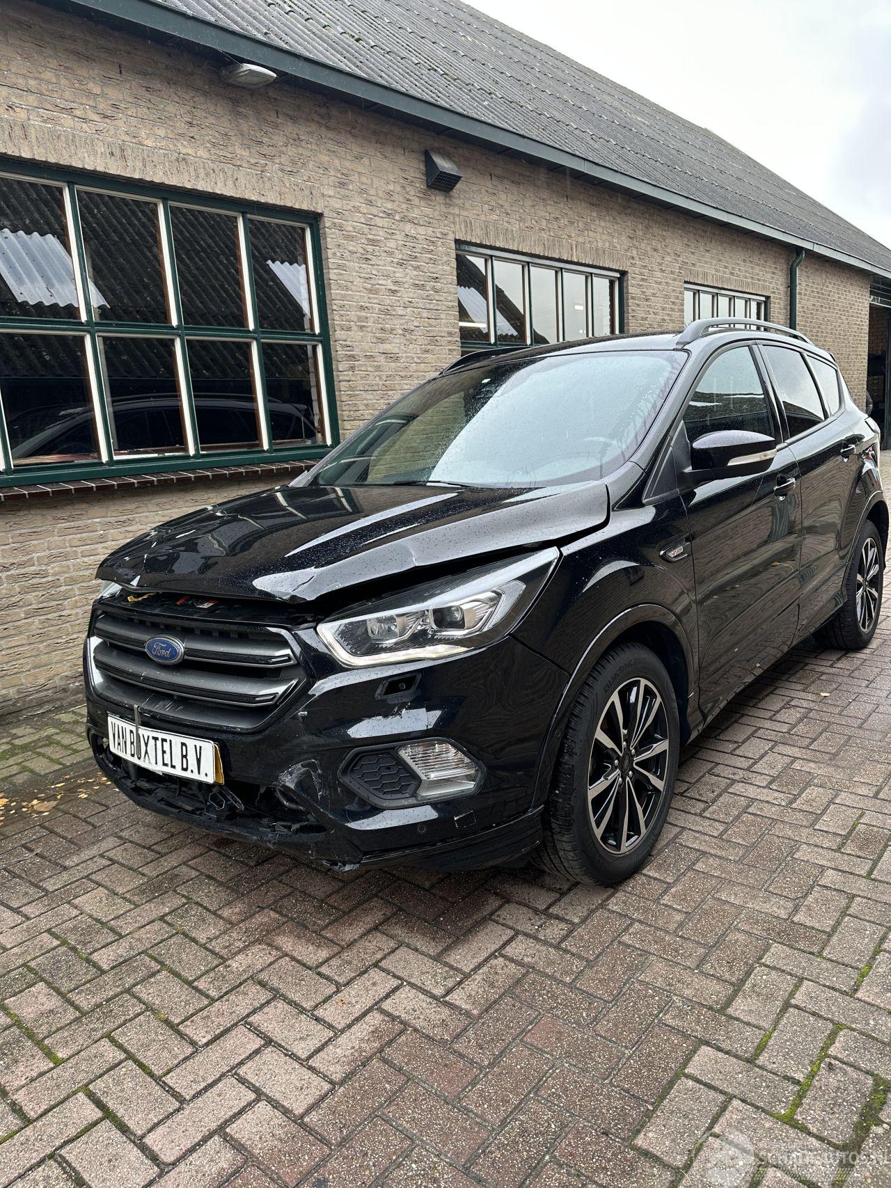 Ford Kuga 1.5 EcoBoost ST Line