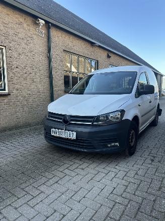 krockskadad bil auto Volkswagen Caddy TDI L1H1 Comfortline 2016/7