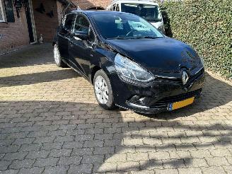  Renault Clio 0.9 TCe Limited 2017/12
