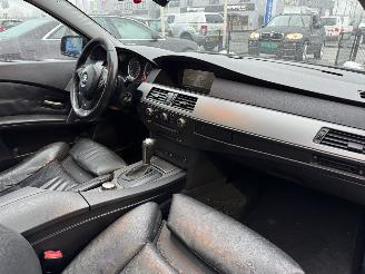 BMW 5-serie 525i High Executive picture 11