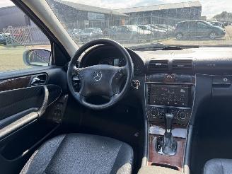 Mercedes C-klasse c-klasse 280 Elegance picture 22