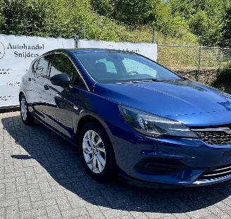  Opel Astra Elegance 2021/6