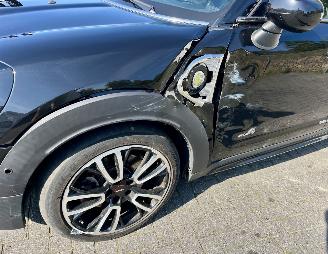 Mini Cooper S Countryman Cooper SE All4 picture 4