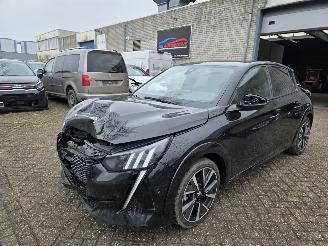 damaged passenger cars Peugeot 208 GT-Line Automaat Led Keyless Camera Navi Drive-Mode Leder Sfeerverl. 96KW/131PK 2020/6