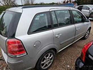 Opel Zafira Zafira (M75), MPV, 2005 / 2015 1.6 16V picture 3