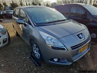 Peugeot 5008 5008 I (0A/0E), MPV, 2009 / 2017 1.6 VTI 16V picture 4