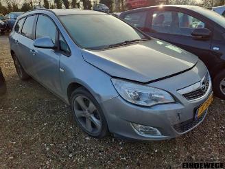 Sloopauto Opel Astra Astra J Sports Tourer (PD8/PE8/PF8), Combi, 2010 / 2015 1.7 CDTi 16V 2011/8