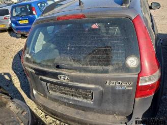 Hyundai I-30 i30 Crosswagon (WWH), Combi, 2007 / 2012 1.6 CRDi 16V VGT LP picture 16