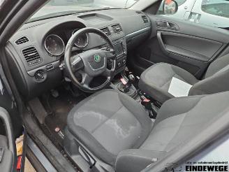 Skoda Yeti Yeti (5LAC), SUV, 2009 / 2017 1.2 TSI 16V picture 4