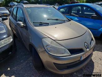 Salvage car Renault Clio Clio III Estate/Grandtour (KR), Combi, 2007 / 2014 1.5 dCi 70 2008/6