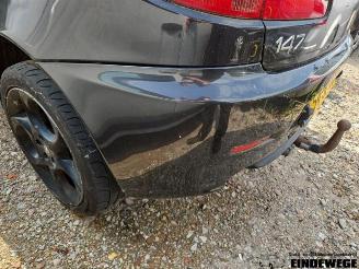 Alfa Romeo 147 147 (937), Hatchback, 2000 / 2010 1.6 Twin Spark 16V picture 18