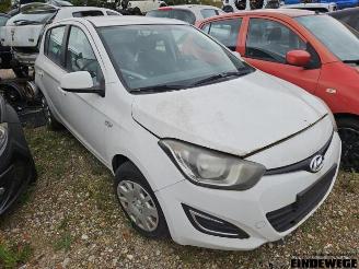  Hyundai I-20 i20, Hatchback, 2008 / 2015 1.1 CRDi VGT 12V 2014/7