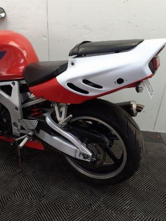 Honda CBR 900  picture 11