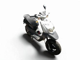 Peugeot  50 TREKKER picture 6