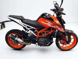 uszkodzony motocykle KTM 390 Duke  2020/3