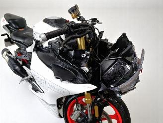 CFMoto  SR 450 picture 17