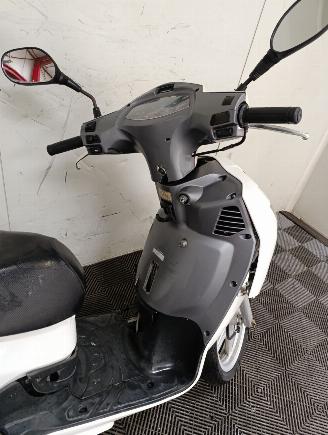 Peugeot  125 LX picture 11