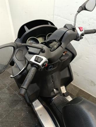 Piaggio  500 MP3 picture 20