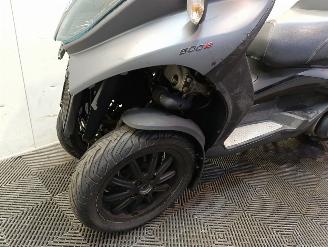 Piaggio  500 MP3 picture 16