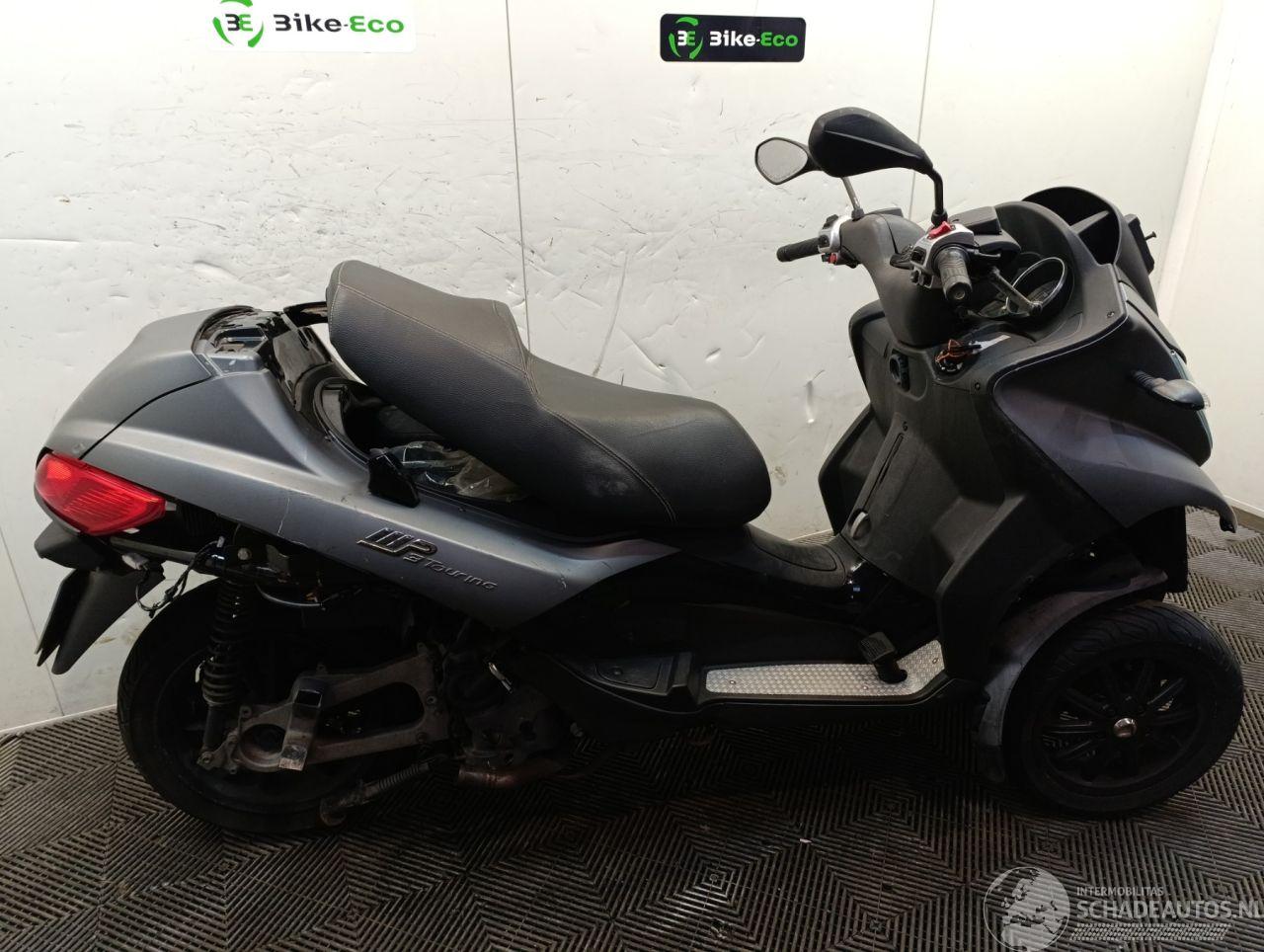 Piaggio  500 MP3
