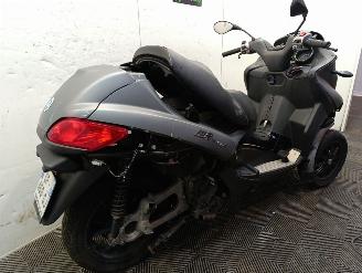 Piaggio  500 MP3 picture 3