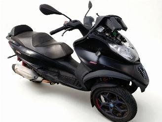 damaged scooters Piaggio  MP3 2018/1