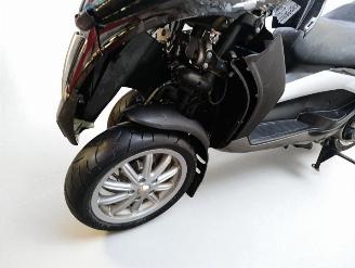 Piaggio  MP3 picture 12