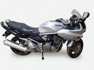 skadebil motor Suzuki Bandit 1200 GSF 2002/3