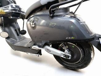 Super Soco  50 picture 4