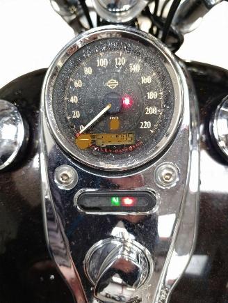 Harley-Davidson Dyna Wide Glide  picture 21