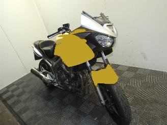 skadebil motor Yamaha TDM 900  2002/3