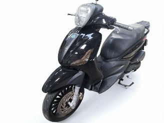 Piaggio  BEVERLY picture 3