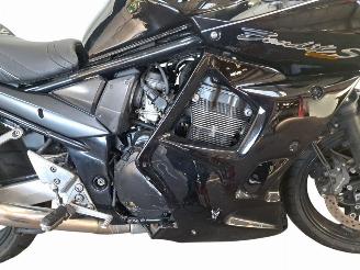 Suzuki Bandit 1250  picture 5