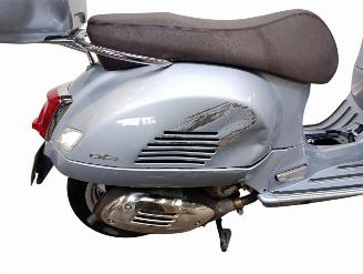 Piaggio  GTS VESPA picture 10