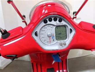 Piaggio  GTS VESPA picture 6