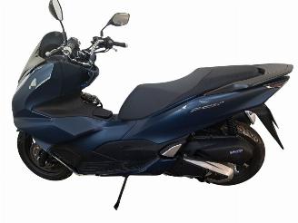 Honda  PCX picture 17