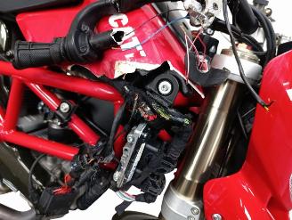 Ducati Hypermotard  picture 20
