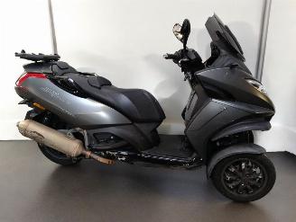 Peugeot  METROPOLIS picture 14