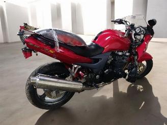 Kawasaki ZR - 7 S picture 19