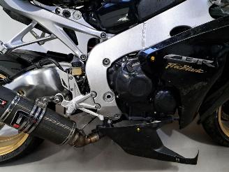 Honda CBR 1000  picture 16