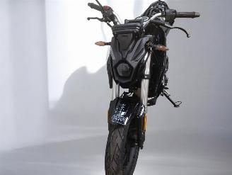 Voge  R 125 picture 2