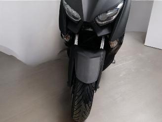 Yamaha Xmax  picture 15