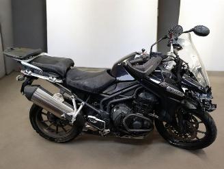 skadebil motor Triumph Tiger  2013/5