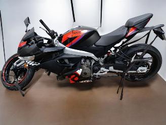 dommages motocyclettes  Aprilia  RS 2024/7