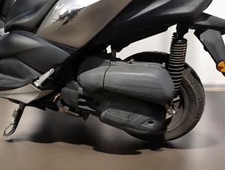 Yamaha Xmax  picture 6
