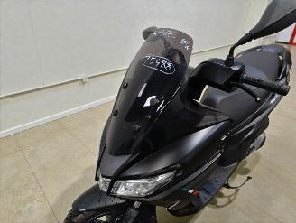 Aprilia  SXR picture 9