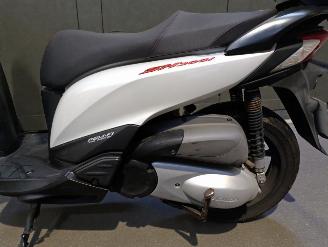 Honda  SH A picture 9