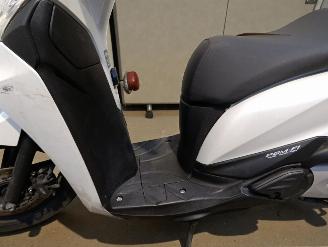 Honda  SH A picture 6